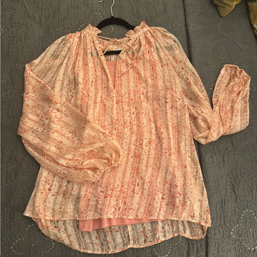 Super soft spring floral top from H & M